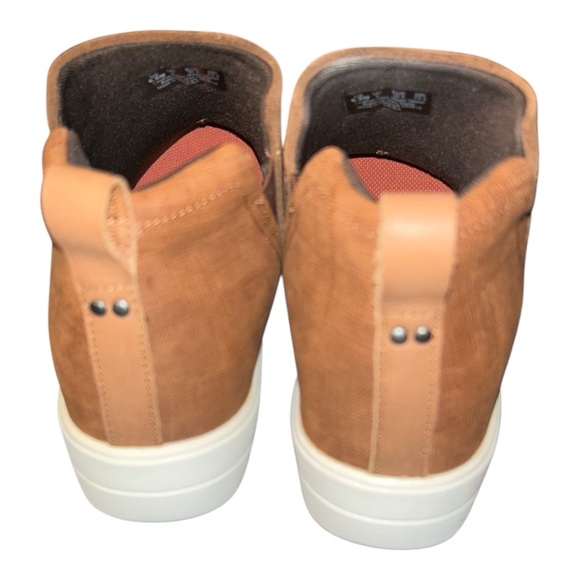 Ryka Vera Women’s Ankle Boots Brown Tan Size 6.5 Sport Casual Hi Top - Picture 4 of 8